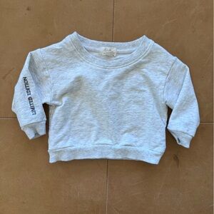 ❤️$10 FLASH SALE❤️Atlas Grey Sweatshirt 3-6M